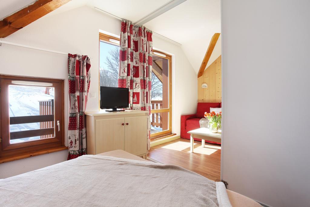 Residence Le Hameau - Saint-Francois-Longchamp Saint-François-Longchamp Dış mekan fotoğraf